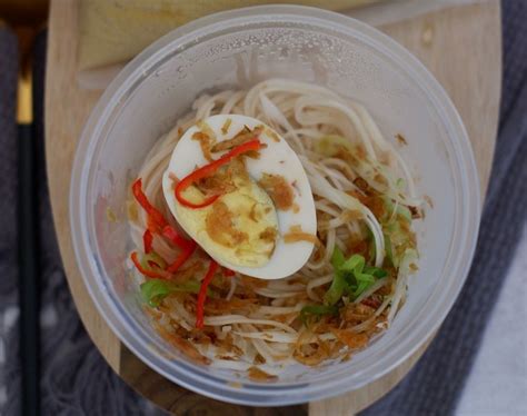 Betapa pemiliknya telah buktikan bahawa orang melayu sejak sebelum merdeka telah mampu berniaga dan miliki kilang perusahaan. Hang Tuah Kopi & Toastery, Kelapa Gading - Lengkap: Menu ...