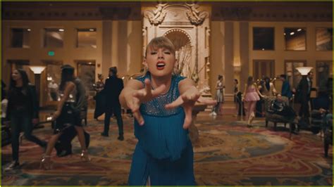 taylor swift drops delicate video dances like no ones watching photo 4049329 music music