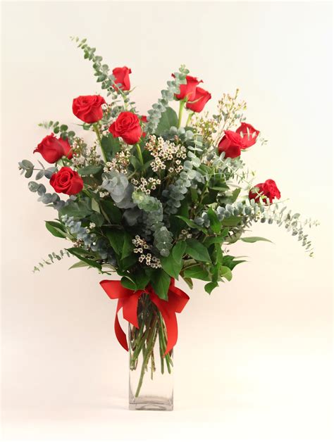 1 Dozen Long Stem Roses In Arcadia Ca Mds Florist