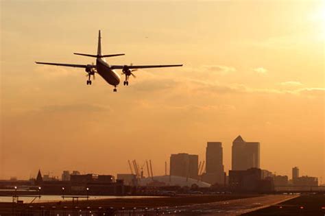 Commercial Airplane Landing At London City Airport Flickr