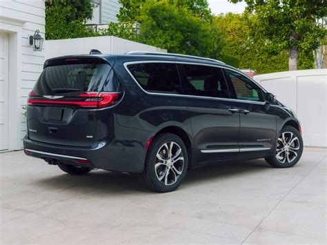 Barrhaven 2022 Chrysler Pacifica Pinnacle New Model Overview And Selection