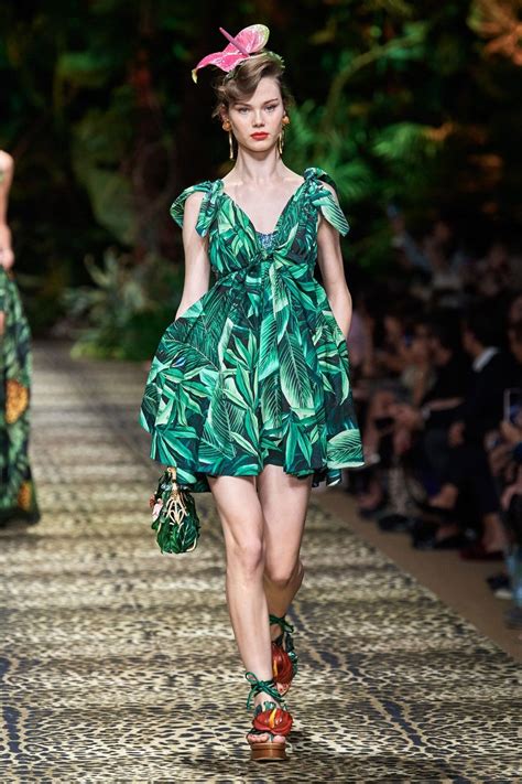 Dolce Gabbana Spring 2020 Ready To Wear Collection Runway Looks