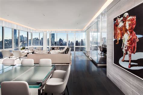 Gorgeous Modern Apartment Above The New York City