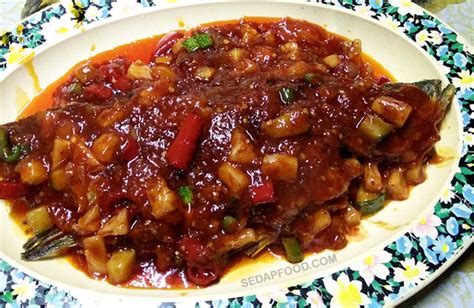 Kalau ikut nana, dia hendak goreng sahaja. Resepi Paling Simple Ikan Masak Siakap Tiga Rasa