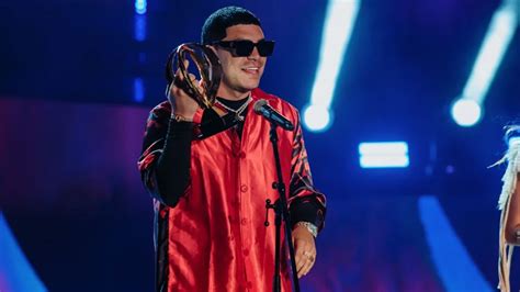 what is premios heat behind the latin music awards that spotlight