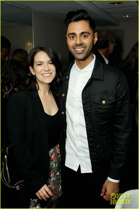 This curated image gallery will showcase some of the sexiest. Olivia Munn & Ellie Kemper Join More Comedians at HBO's 'Night of Too Many Stars': Photo 3989610 ...