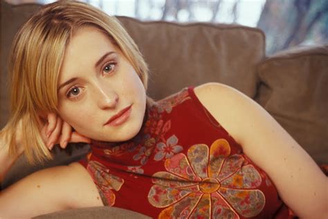 Seenwall Allison Mack Picture Photo
