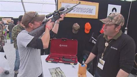 Gun Lobby Tackles Latest Law Reforms At Nzs Biggest Hunting Show Youtube
