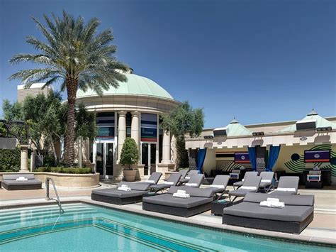 The Palazzo At The Venetian Pool Pictures And Reviews Tripadvisor