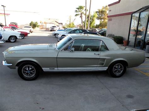 Acapulco blue d arcadian blue f brittany blue q burnt amber v candyapple red t clearwater aqua w dark moss green y frost turquoise b lime gold i nightmist blue k pebble beige 6 raven black a sauterne gold z silver. Sauterne Gold 1967 Ford Mustang GT GT Hardtop ...