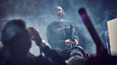 See Photos Of Drake S Surprise Performance At Sxsw Drake Concert