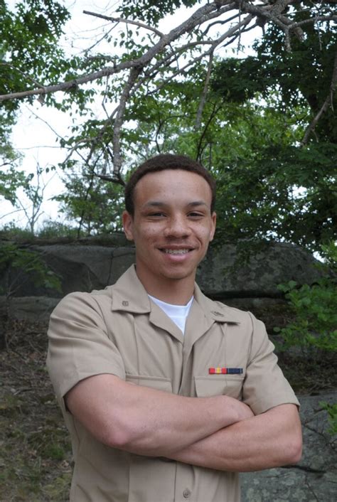 Portsmouth Native Trains To Join Us Navy Submarine Force Wnor Fm99