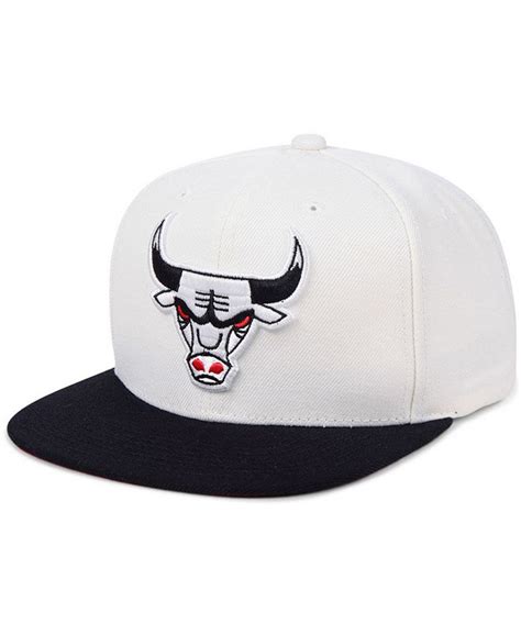 Mitchell And Ness Chicago Bulls 2 Tone Classic Snapback Cap And Reviews