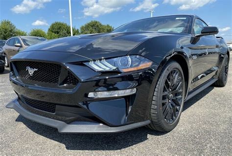 Shadow Black 2020 Ford Mustang Gt Fastback Photo