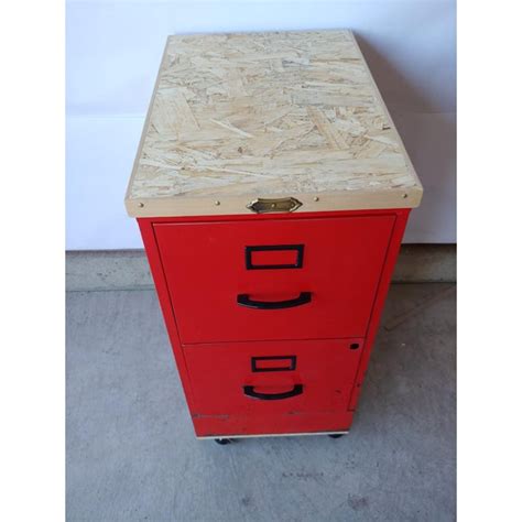 Rolling file cabinets and cart models are lifesavers for people who have so much to organize in the minimal space. Vintage Super Roller Metal 2-Drawer Rolling Red File ...