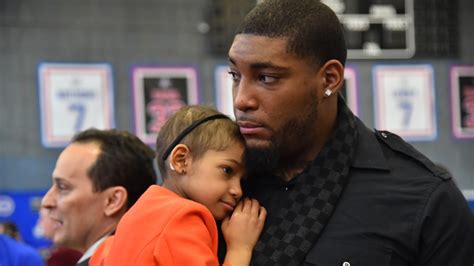 Devon Still Says Daughter Leah Suffered Serious Complication Sports Illustrated