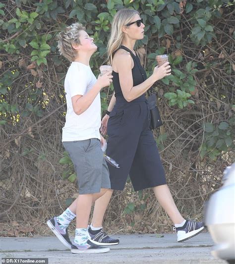 Gwyneth Paltrow Looks Relaxed As She Steps Out For Refreshments With Son Moses Daily Mail