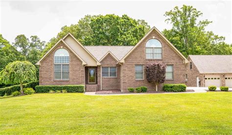 4000 Square Foot Brick Home On 3 Acres