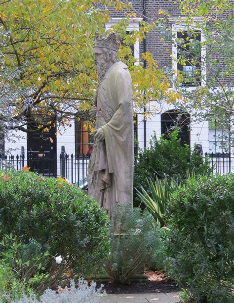 King Alfred Statue Trinity Church Square Southwark Bob Speels Website