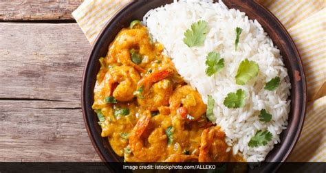 Jumbo shrimp tikka masala with basmati rice, peas, and chard. Prawn Tikka Masala Recipe - NDTV Food
