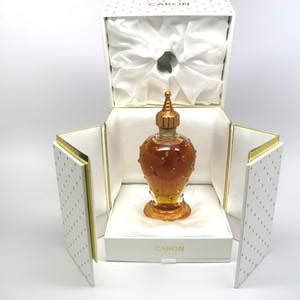 Dalam mengamalkan cara membuat minyak pemikat ini harus disertai keyakinan dan keikhlasan dalam mengamalkannya. Arab Perfumes - The Perfume Murah: 10 Minyak Wangi ...