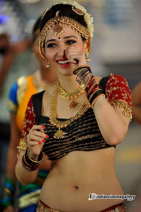 Cine Cam Stills Tamanna Milky Navel Show In Traditional Dress