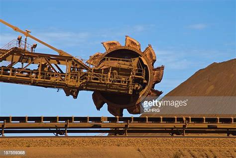 Pilbara Mine Photos And Premium High Res Pictures Getty Images