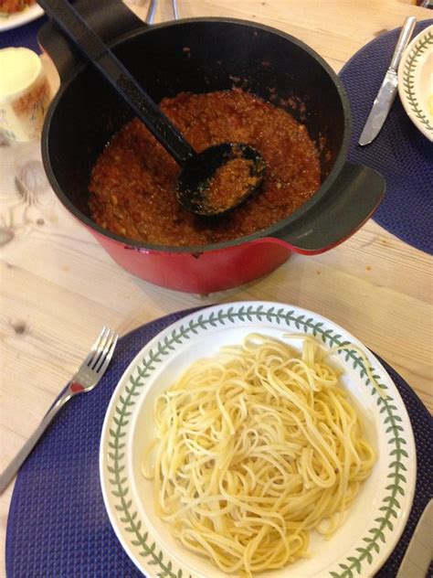 Serving Spaghetti Bolognese | Flickr - Photo Sharing!