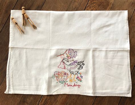 Vintage Embroidered Tea Towel Kitchen Towel Monday Hen Etsy