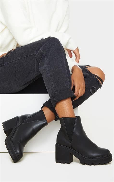 Black Wide Fit Cleated Chunky Chelsea Boot Prettylittlething Sa