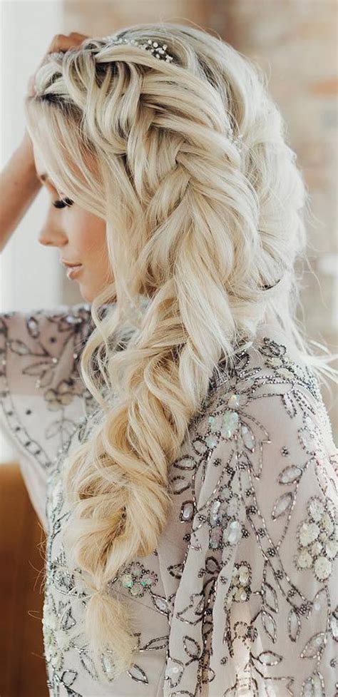 48 Our Favorite Wedding Hairstyles For Long Hair Page 16 Of 17