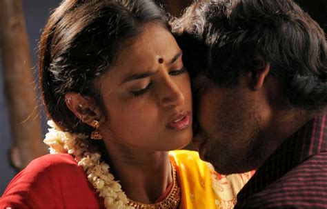 Very Hot Stills Kasthuri Tamil Gilma Movie Tamil Kama Kathai