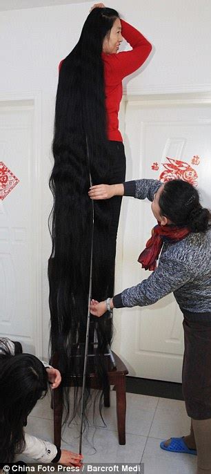 Ni Linmei Chinese Mother Grows Hair 8ft Thats Longer Than She Is