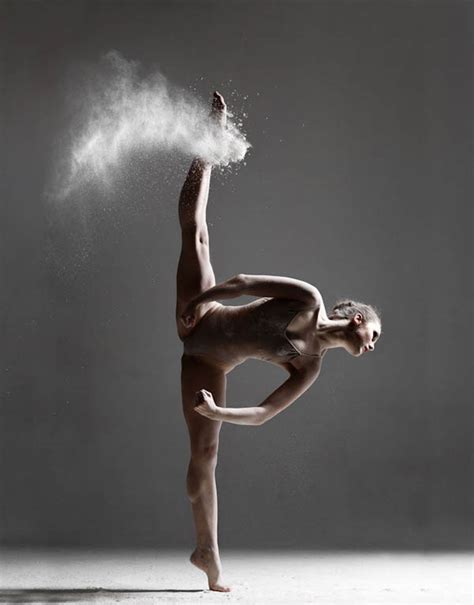 Stunning Dancer Portrait Reveal The Elegance Of Bodily Movements