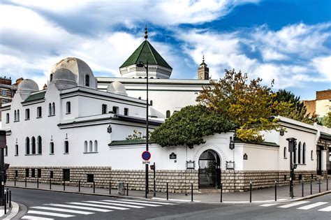 Grande Mosquée De Paris Visit This Vast Mosque With Prayer Rooms