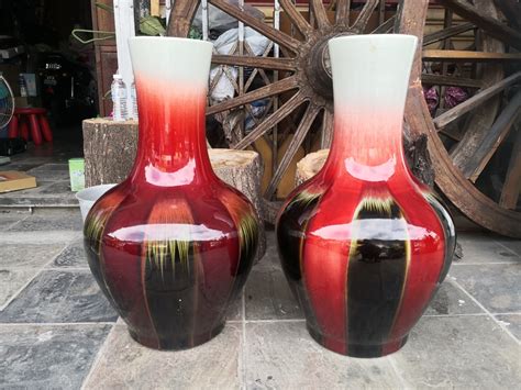 Pair Of Large Chinese Red Vase Furniture And Home Living Home Decor