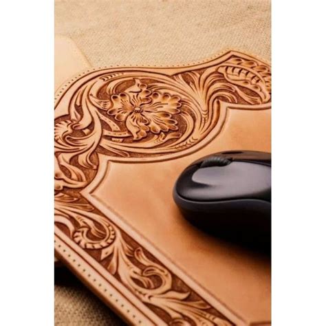 As we talked about in a previous section, this fill determines the direction and flow of all the elements. Leathercraft pattern, mouse pad pattern, leather carving ...