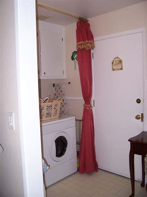 10 Curtain For Laundry Room