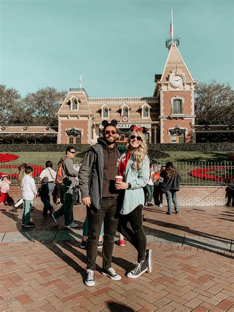 Disney Couple Wdw Disneyland Instagram Feed Goals Relationship