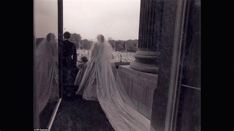 Unseen Rare Princess Diana Royal Wedding Photographs Take A Look