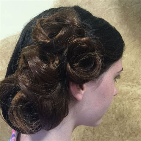 Vintage Updo Style Pin Curls Vintage Updo Updo Styles