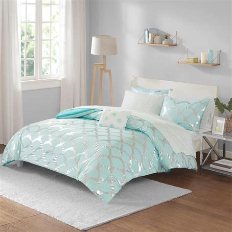 Intelligent Design Kaylee 8 Piece Aqua Full Comforter Set With Bed