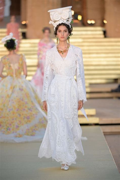 Dolce Gabbana Alta Moda Agrigento Fashion Show Haute Couture