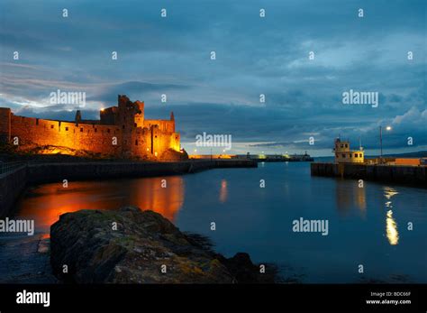 Peel Castle At Night Isle Of Man Stock Photo Alamy