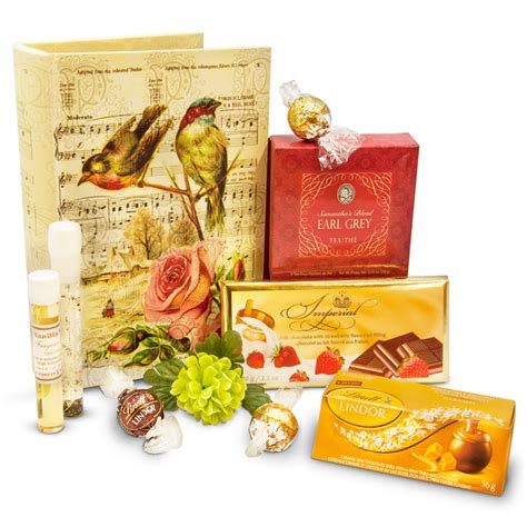 Home spa gifts for her. Pampering Her Bath Gifts - Spa Gifts and Treats for Her