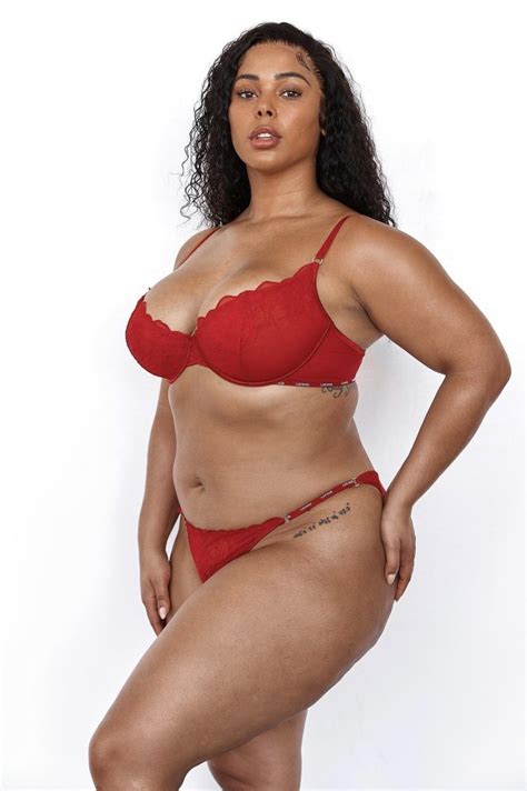 Tabria Majors In Her Red Bra And Panties Cufo510