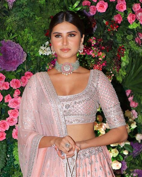 The Real Bollywood Beauty In Traditional Outfit Tarasutaria