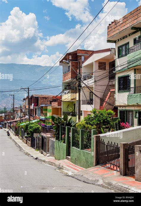 El Barrio De Pablo Escobar Medellín Departamento De Antioquia
