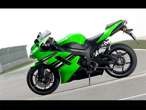 Select from premium kawasaki ninja of the highest quality. wallpapers: Kawasaki Ninja ZX 6R Bike
