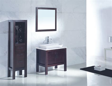 Vanity is the key to bathroom décor. Modern Bathroom Vanity Set - Izano